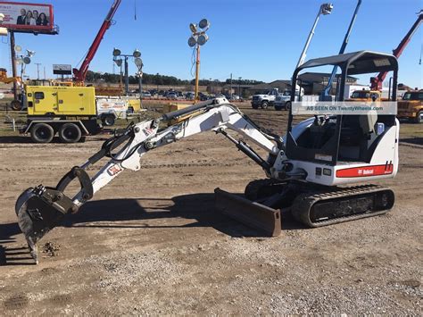 bobcat mini excavator rubber track|bobcat with tracks for sale.